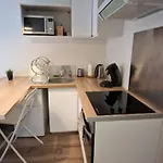 Le Jeanne D'arc Avec Sa Terrasse By Unsejouranancy Fr 낭시