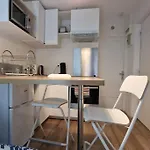 Le Jeanne D'arc Avec Sa Terrasse By Unsejouranancy Fr 아파트 낭시