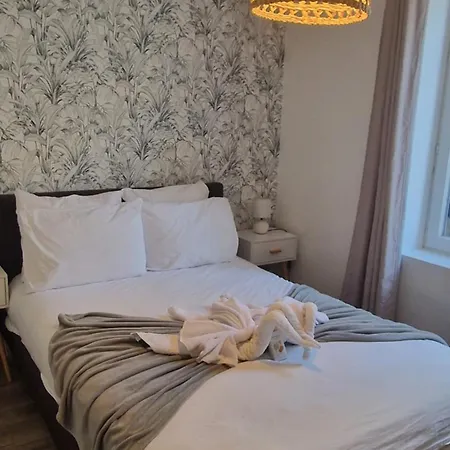 Le Jeanne D'arc Avec Sa Terrasse By Unsejouranancy Fr Apartmán Nancy