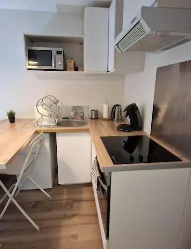 Le Jeanne D'arc Avec Sa Terrasse By Unsejouranancy Fr Nancy