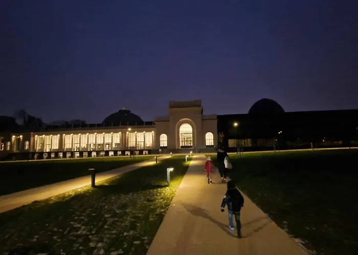 Le Jeanne D'arc Avec Sa Terrasse By Unsejouranancy Fr